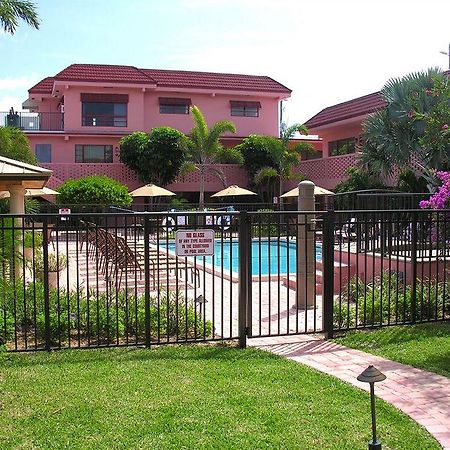 Lauderdale-by-the-Sea Away Inn מתקנים תמונה