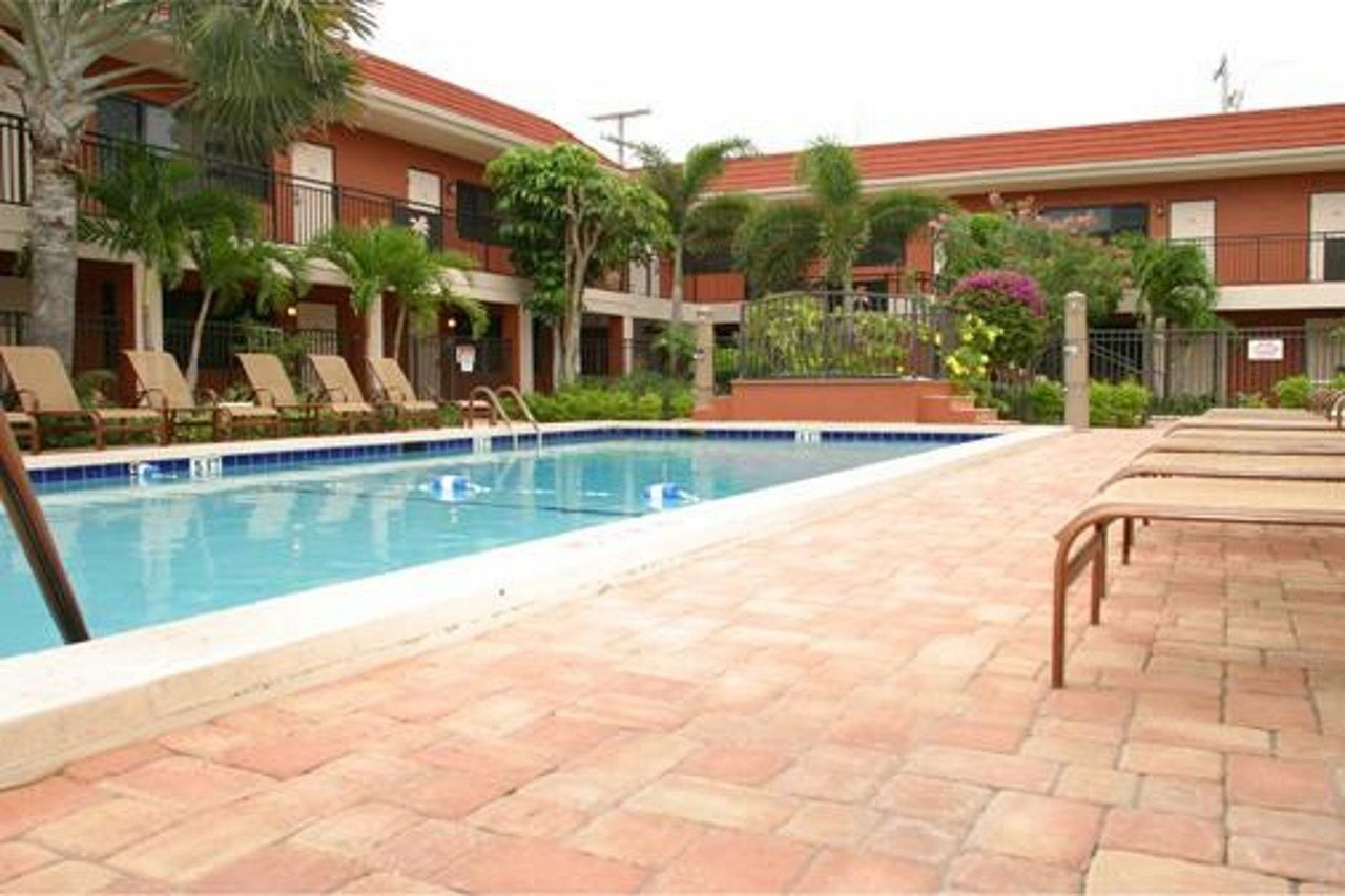 Lauderdale-by-the-Sea Away Inn מראה חיצוני תמונה